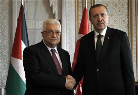 الرئيس عباس ورئيس الوزراء التركي