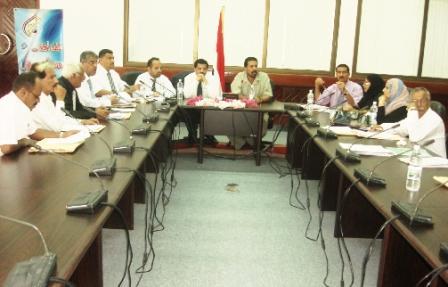 الجفري يترأس اجتماع المجلس المحلي