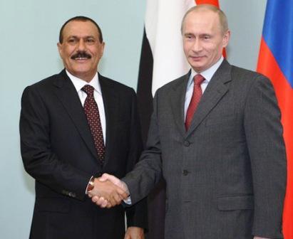 رئيس الجمهورية  و فلاديمير بوتين / أرشيف