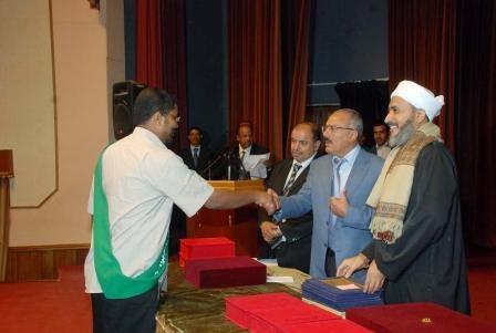 رئيس الجمهورية يكرم الفائزين بجوائز البحوث العلمية لعام 2009م