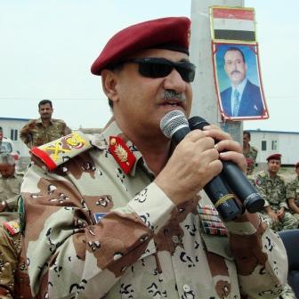 وزير الدفاع في كلمته بمدرسة المشاة والتدريب بذمار