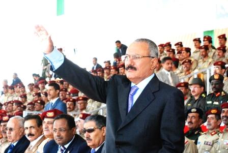 رئيس الجمهورية يشهد حفل تخرج عدد من الدفع العسكرية الجديدة أمس