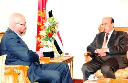 د. القربي يلتقي السفير التشيكي