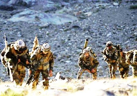 أفراد القوات الدولية العاملة بأفغانستان