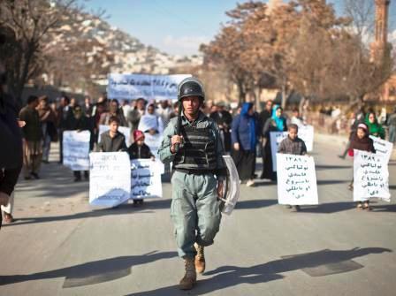جانب من الإحتجاجات على نتائج الإنتخابات الأفغانية أمس