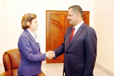 د. مجور خلال لقائه وزيرة شؤون المرأة التونسية