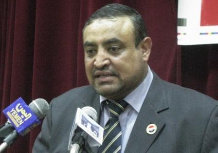 عباد يلقي كلمة في الحفل