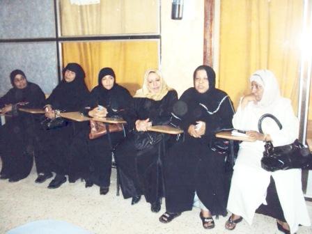 رمزية الإرياني تطلع على نشاط  نساء ابين