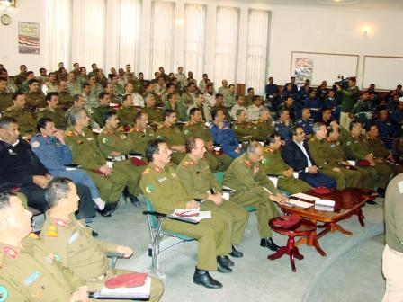 جانب من الحضور في تدشين الدورة