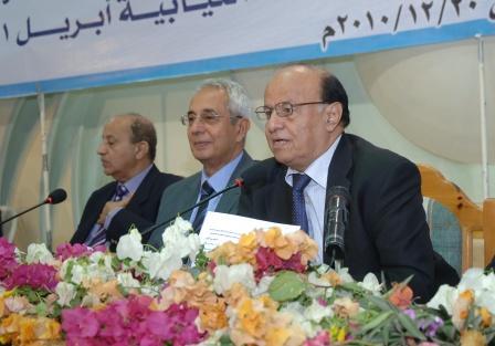 نائب رئيس الجمهورية في اللقاء الموسع لقيادات المؤتمر وأحزاب التحالف