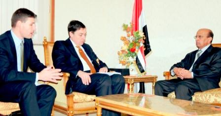 وزير الخارجية يلتقي نائب مدير إدارة الشرق الأوسط بوزارة التنمية الدولية البريطانية