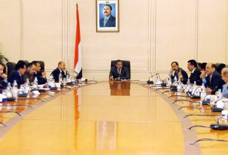 المجلس الاقتصادي الأعلى في اجتماعه برئاسة رئيس مجلس الوزراء أمس