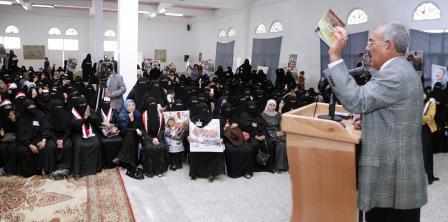 رئيس الجمهورية يتحدث إلىالقيادات النسوية  أمس