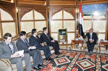 رئيس الجمهورية خلال استقباله سفيري روسيا الاتحادية وجمهورية الصين الشعبية أمس