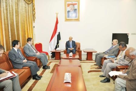 نائب الرئيس لدى استقباله سفيري جمهورية روسيا الاتحادية و جمهورية الصين الشعبية