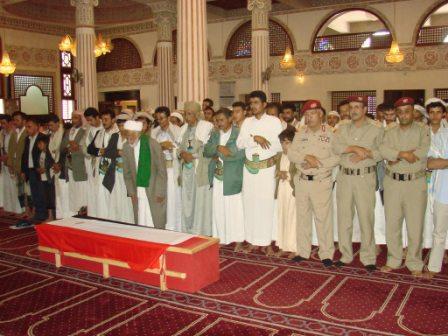 أثناء الصلاة على شهيد الواجب