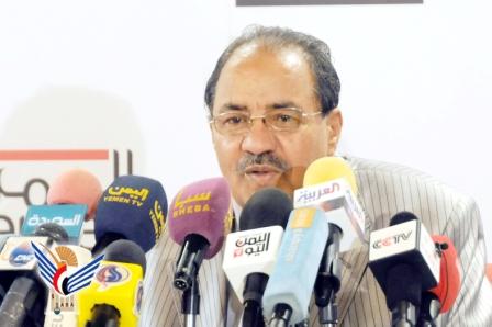 نائب وزير الإعلام في المؤتمر الصحفي أمس