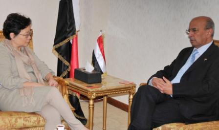 وزير الخارجية لدى لقائه نائبة وكيلة الأمين العام للأمم المتحدة للشؤون الإنسانية أمس