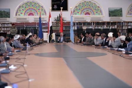 .. ولدى ترؤسه اجتماع أعضاء الكتلة البرلمانية للمؤتمر الشعبي العام أمس