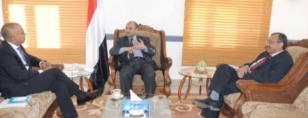 وزير التخطيط لدى لقائه المدير القطري لصندوق النقد الدولي