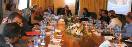 اللقاء الموسع الذي عقد بمقر اللجنة العليا للانتخابات والاستفتاء أمس