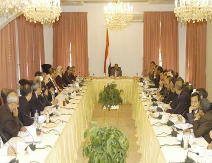 من اجتماع مجلس الوزراء برئاسة باسندوة أمس