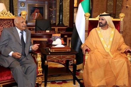 الشيخ محمد بن راشد لدى استقباله باسندوة أمس