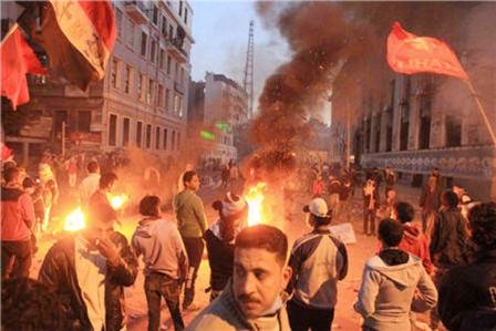 من أعمال الشغب في وسط القاهرة