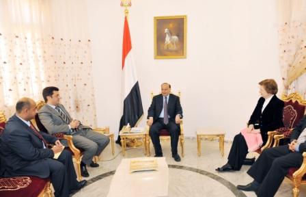 نائب الرئيس لدى استقباله عضو مجلس اللوردات البريطاني أمس