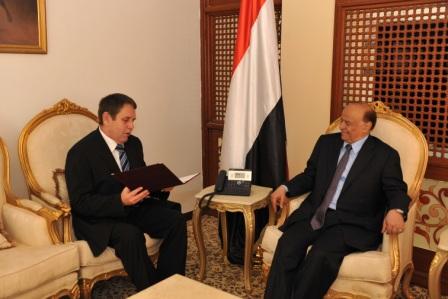 رئيس الجمهورية لدى استقباله السفير الروسي أمس