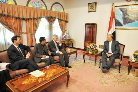 .. ويستقبل وزير التعاون الدولي والشؤون الأوروبية