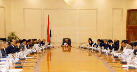 من اجتماع مجلس الوزراء برئاسة باسندوة أمس