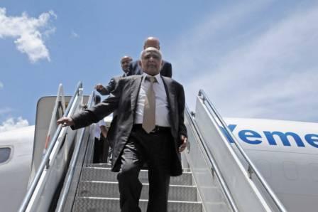 رئيس الوزراء لدى قدومه من الدوحة