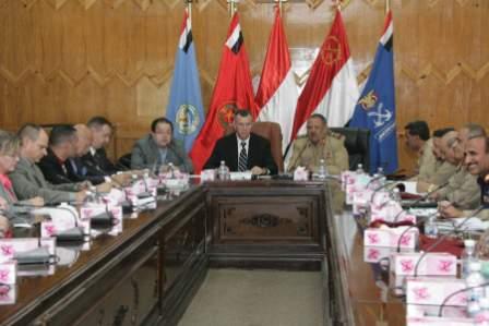 من اجتماع الفريق الفني أمس