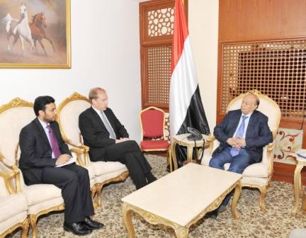 .. ويستقبل السفير الفنلندي