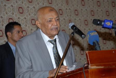 باسندوة يلقي كلمته في افتتاح مؤتمر منظمات المجتمع المدني أمس