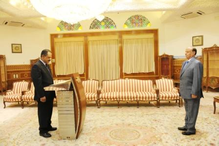 د. مجور  يؤدي اليمين الدستورية أمام رئيس الجمهورية