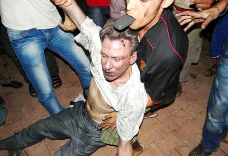مصرع السفير الأمريكي في ليبيا في مشهد مماثل لمصرع العقيد معمر القذافي