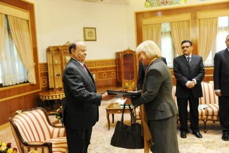 رئيس الجمهورية يتسلم أوراق اعتماد سفيرة الاتحاد الأوروبي أمس
