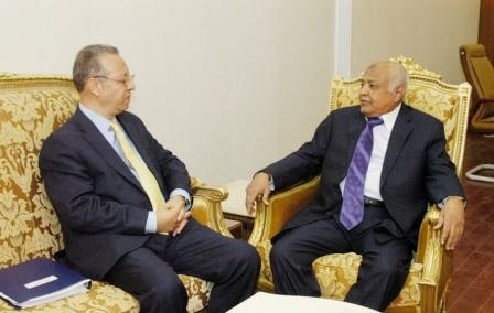 رئيس الوزراء لدى استقباله مستشار الأمين العام للأمم المتحدة