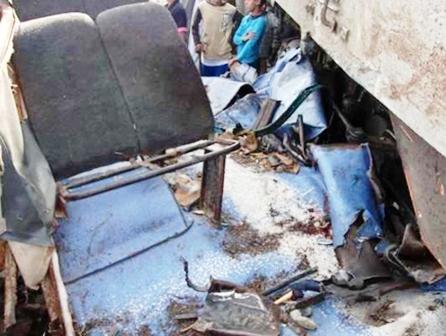 حافلة الأطفال بعد تحطمها