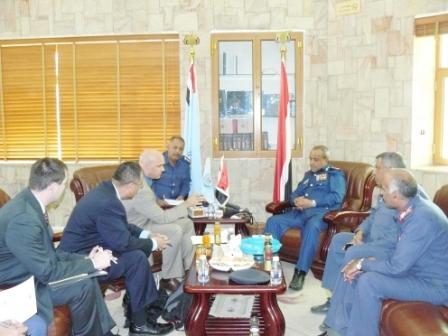 قائد القوات الجوية لدى لقائه وفد الملحقية العسكرية الأمريكية