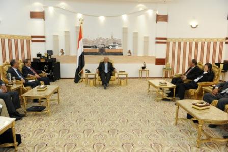 رئيس الجمهورية لدى استقباله قيادة وزارة التعليم العالي أمس