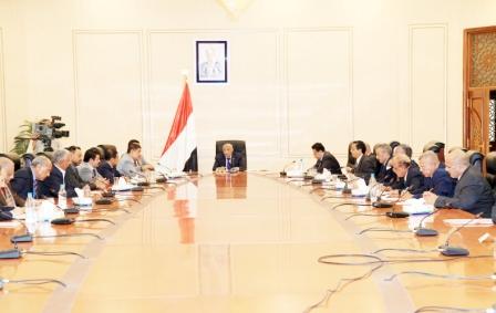 رئيس الوزراء يرأس اجتماع اللجنة العليا لتسويق النفط الخام