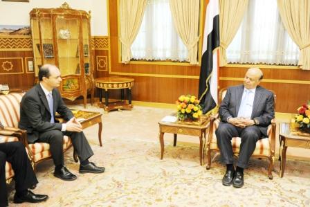 .. ويستقبل  السفير النمساوي غير المقيم