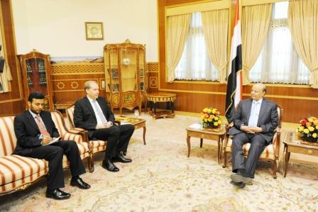 رئيس الجمهورية لدى  استقباله سفير جمهورية فنلندا