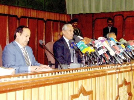 وزير الداخلية في  المؤتمر الصحفي أمس