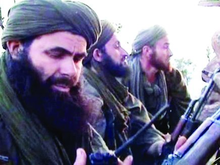 عدد من أفراد قاعدة مالي