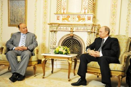 رئيس الجمهورية لدى وصوله إلى العاصمة الروسية موسكو أمس