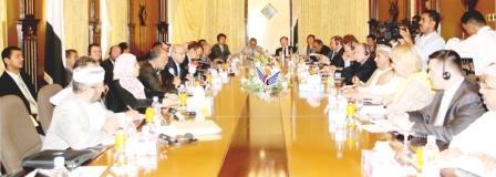 اللجنة العليا للإنتخابات في إجتماع مع المانحين